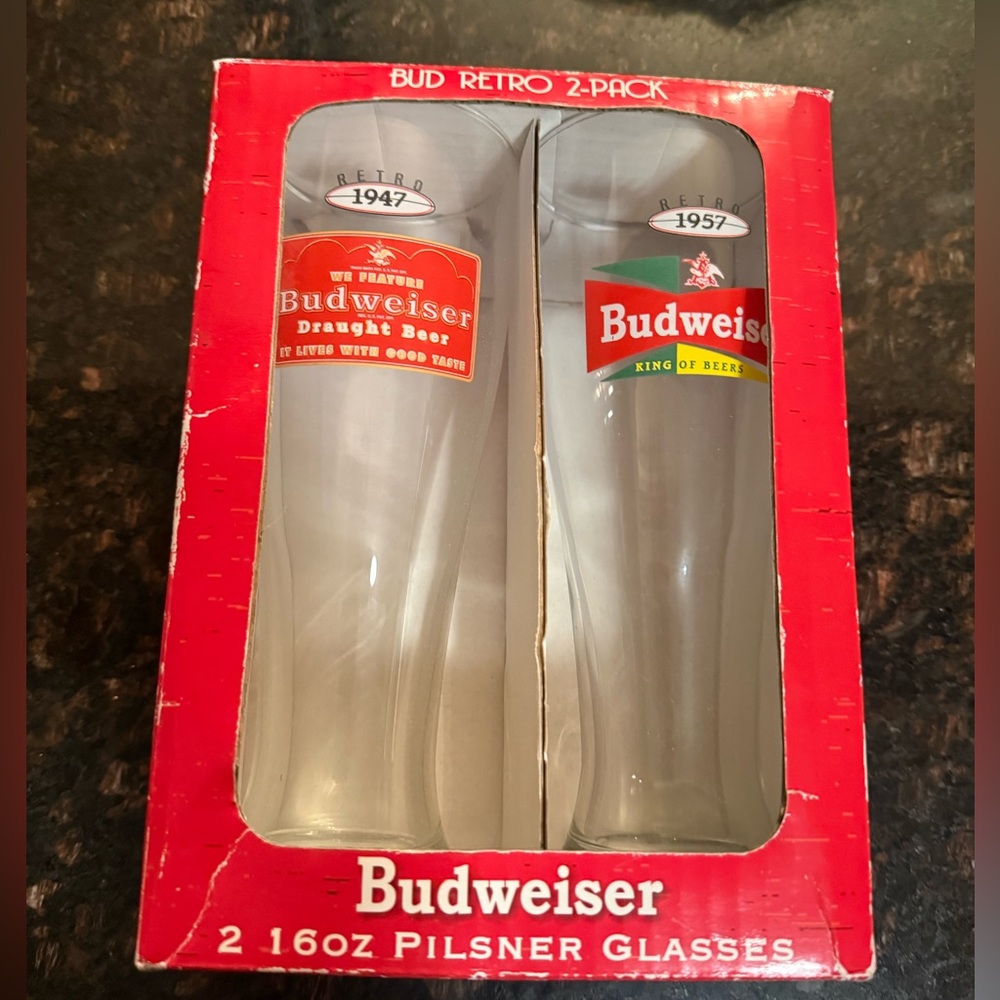 Budweiser Bud Retro 2-Pack 16 oz Pilsner Glasses Vintage 1947 & 1957 Logos